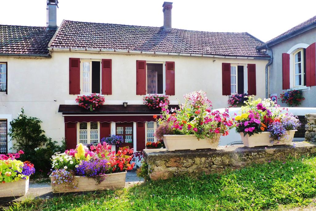 La Maison De Cure Hotel Domecy-sur-Cure Exterior foto
